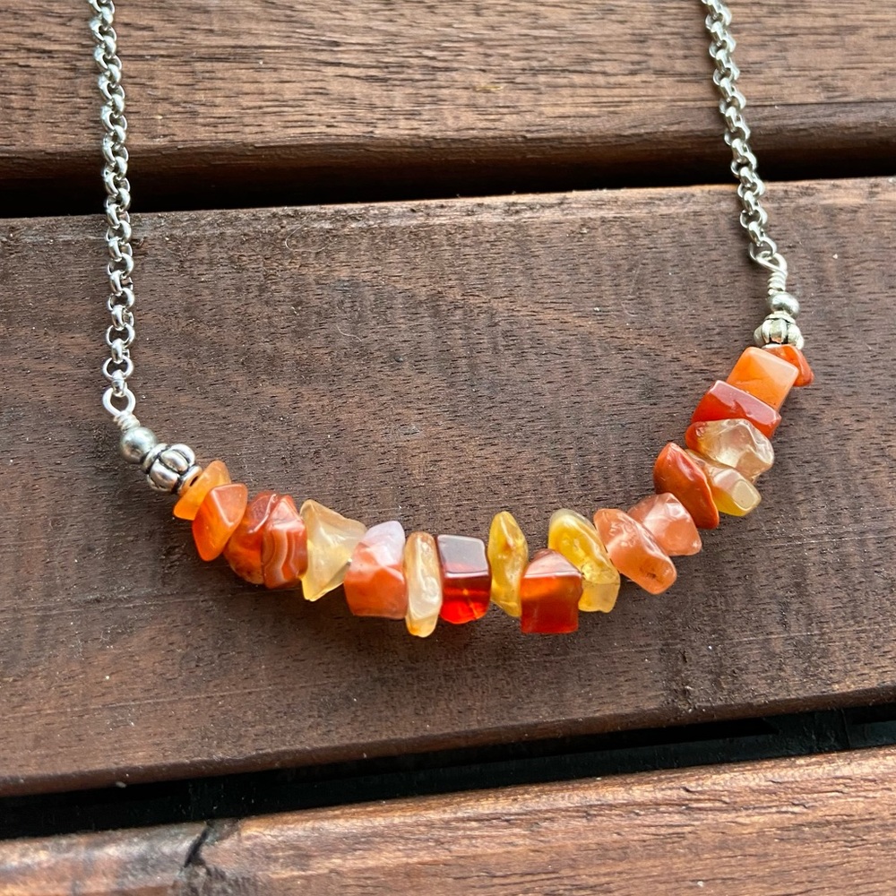 Genuine carnelian chips bar necklace stainless steel chain. Choker boho dainty